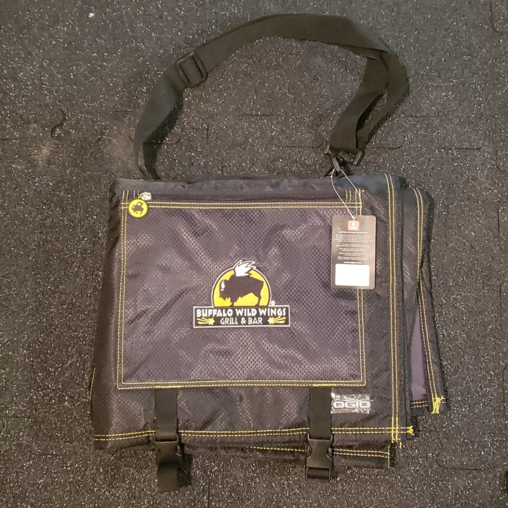 NWT OGIO Buffalo Wild Wings logo blanket